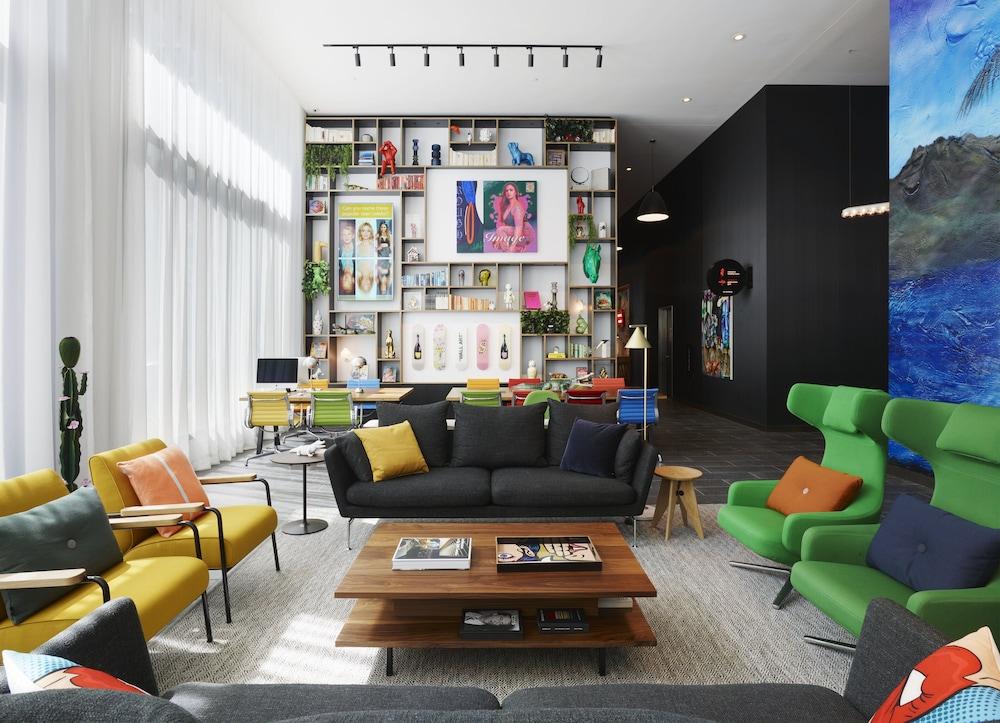 سيتيزين إم لوس أنجيلوس داون تاون