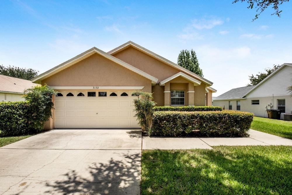 Modern 4 bed Home With own Private Pool Close to Disney - 253 Exterior