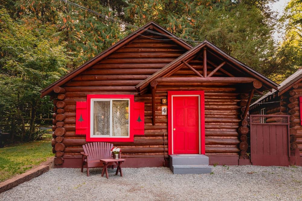 Gateway Inn Exterior