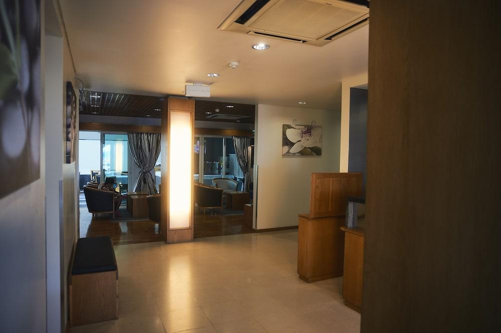 Hotel Varandas do Atlântico by RIDAN Hotels Interior Entrance
