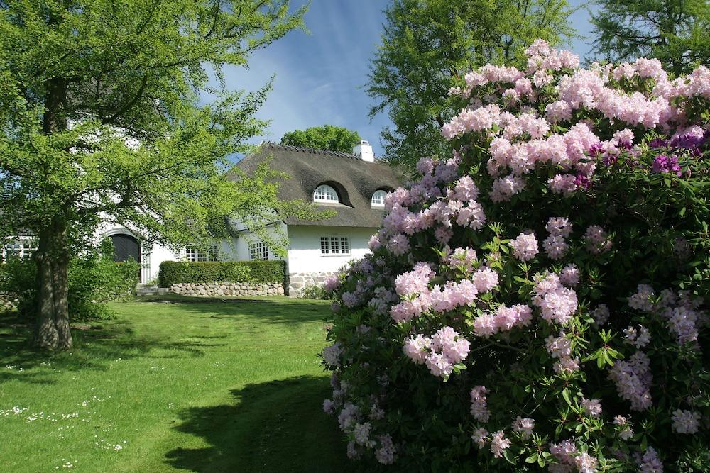 Comwell Borupgaard Property Grounds