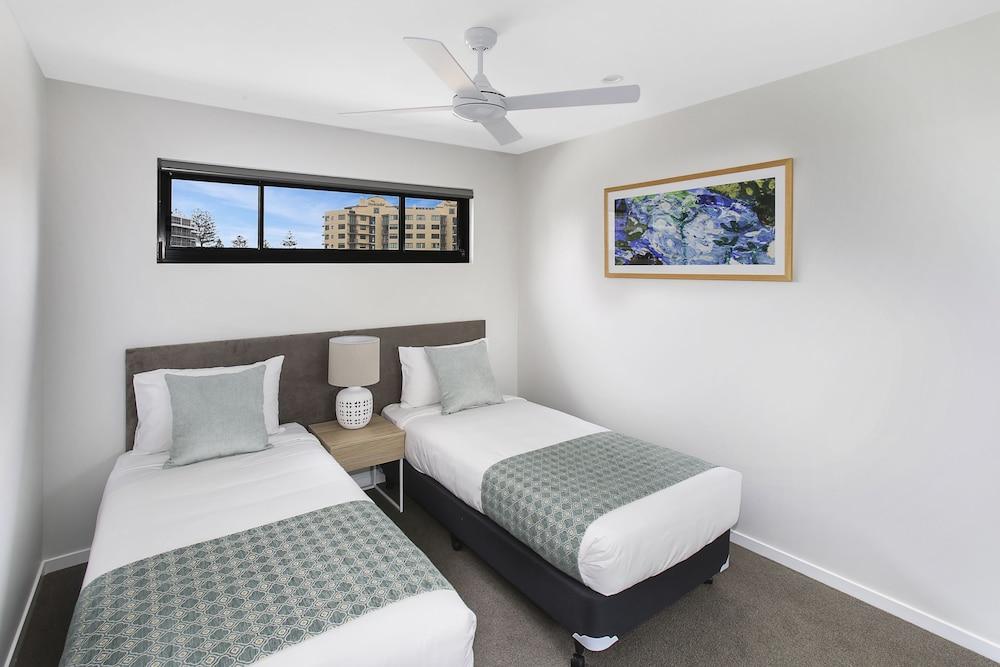 Direct Collective - Seabreeze Mooloolaba Room