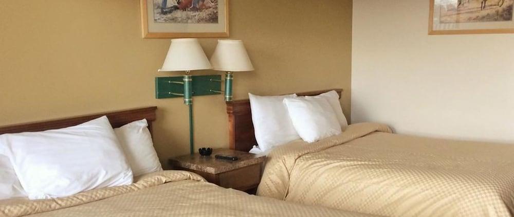 Rodeway Inn & Suites Battle Mountain North