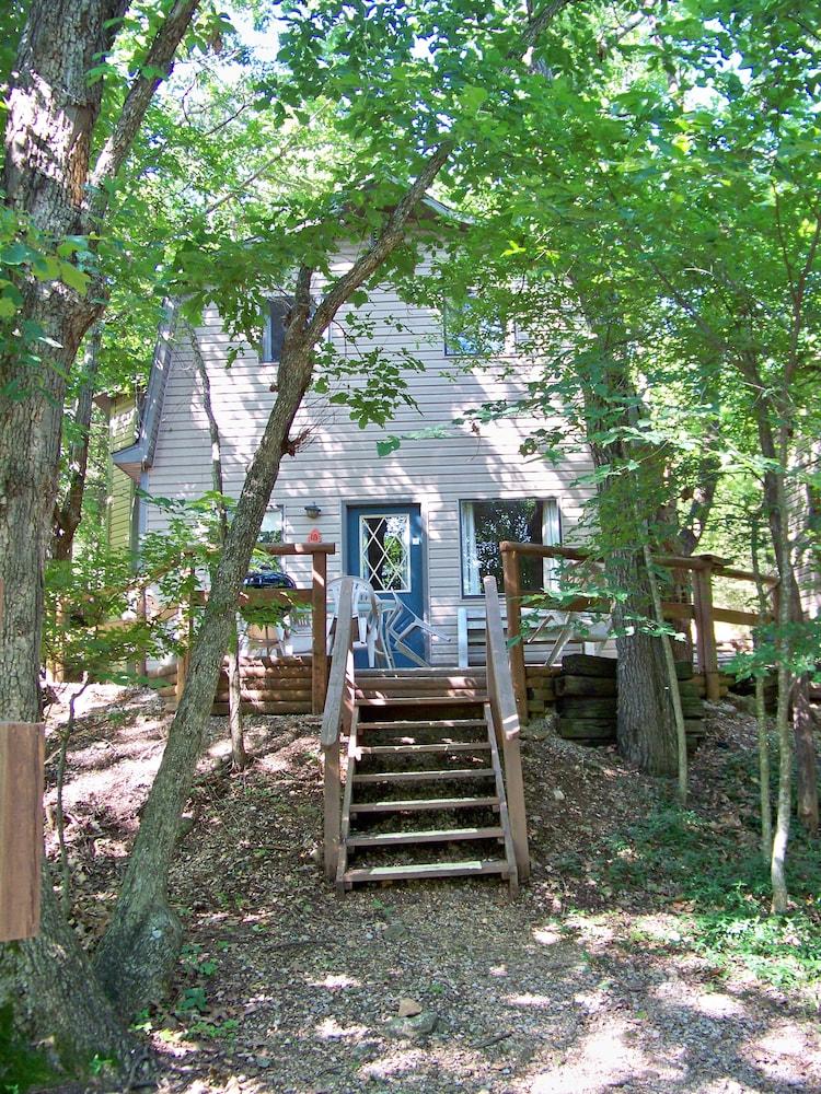 Tribesman Resort Exterior