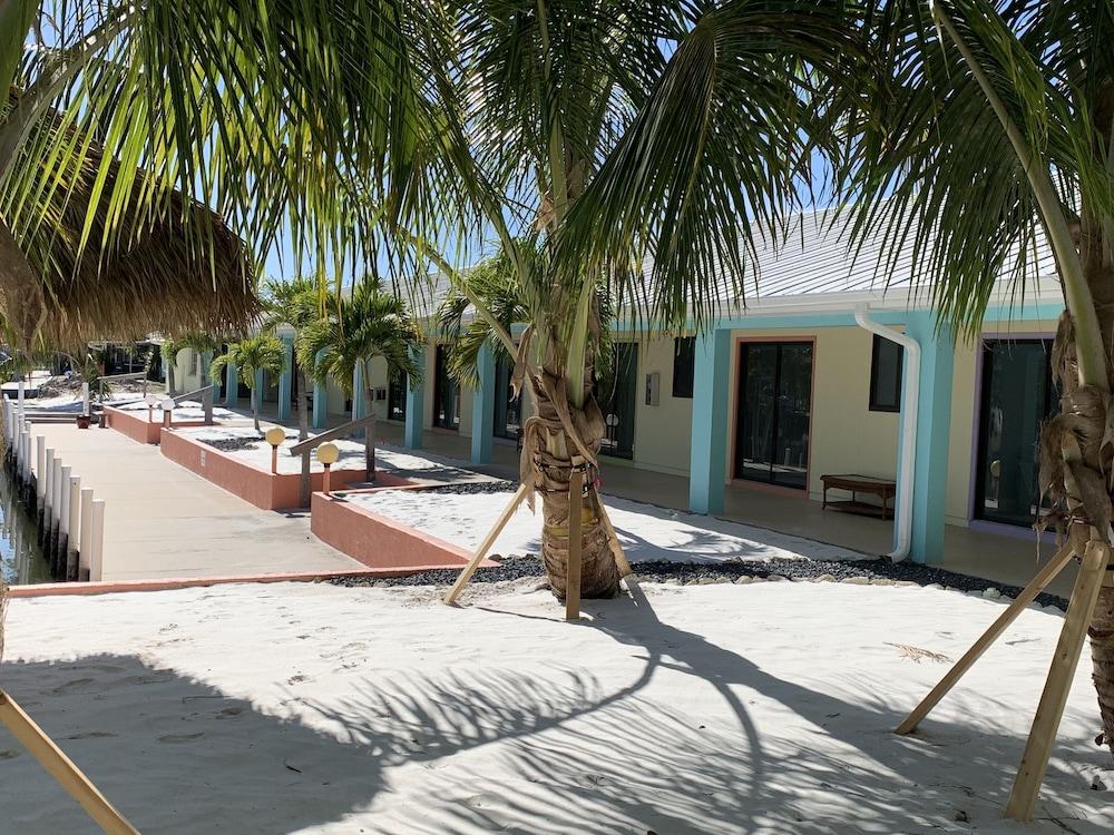 Off the Charts Inn & Out Island Resort Exterior