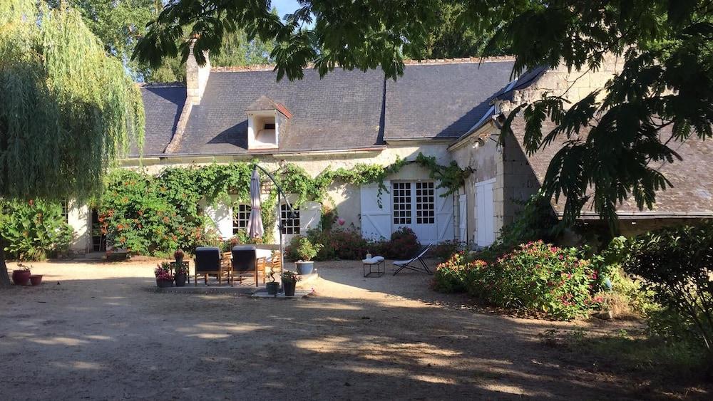 Le Moulin Bertrand Featured Image