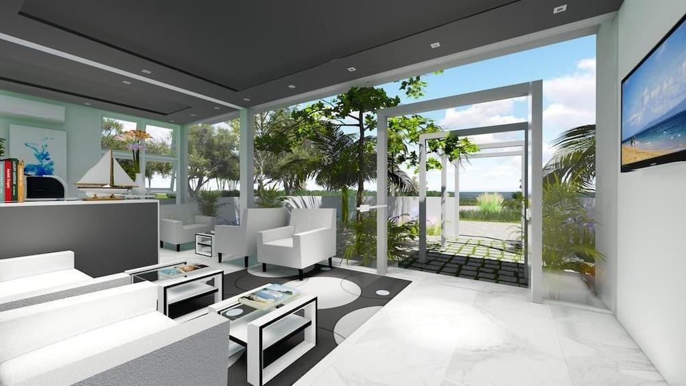 Moonshell Residence Lobby