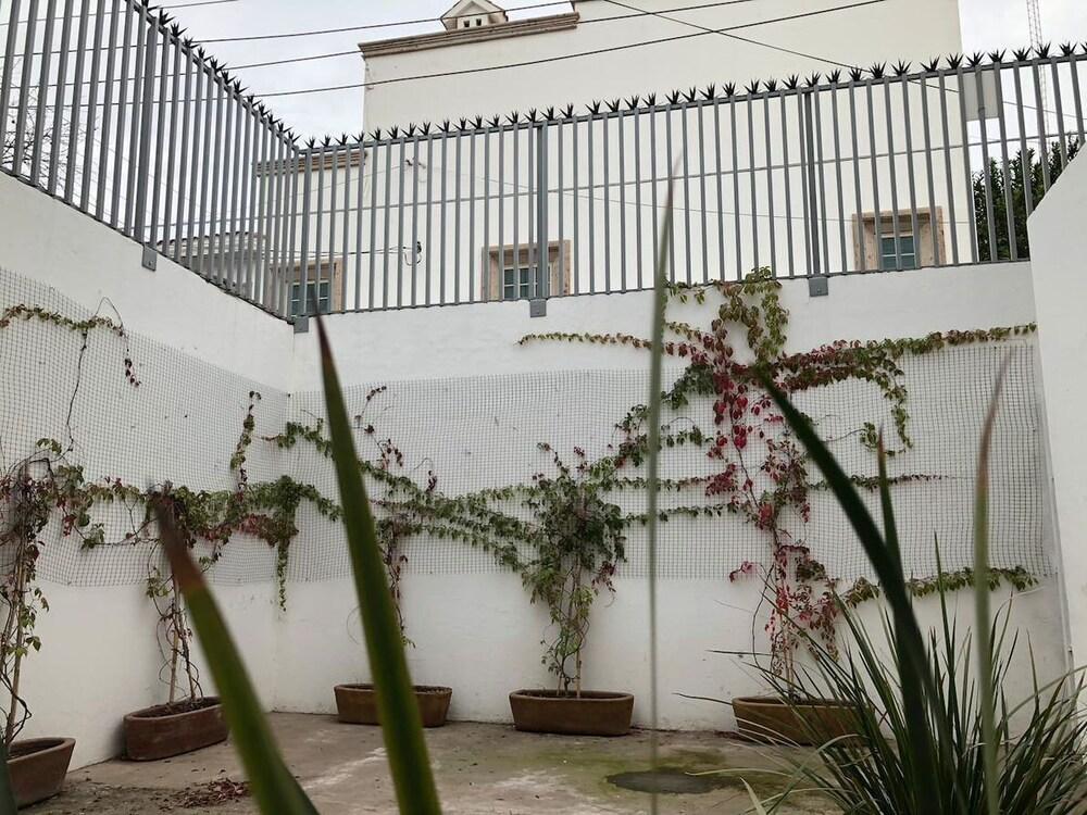 CASA INGENIO Deep Inside Los Mochis Exterior