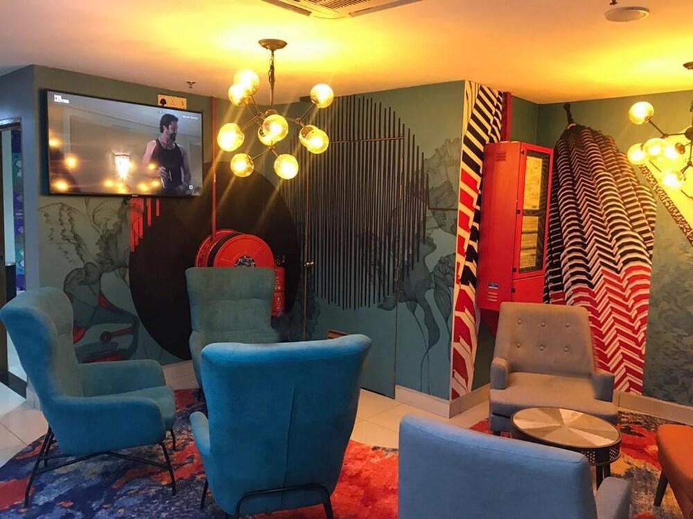 هوتل ليفينج آت دسولايمان منطقة الجلوس في الردهة