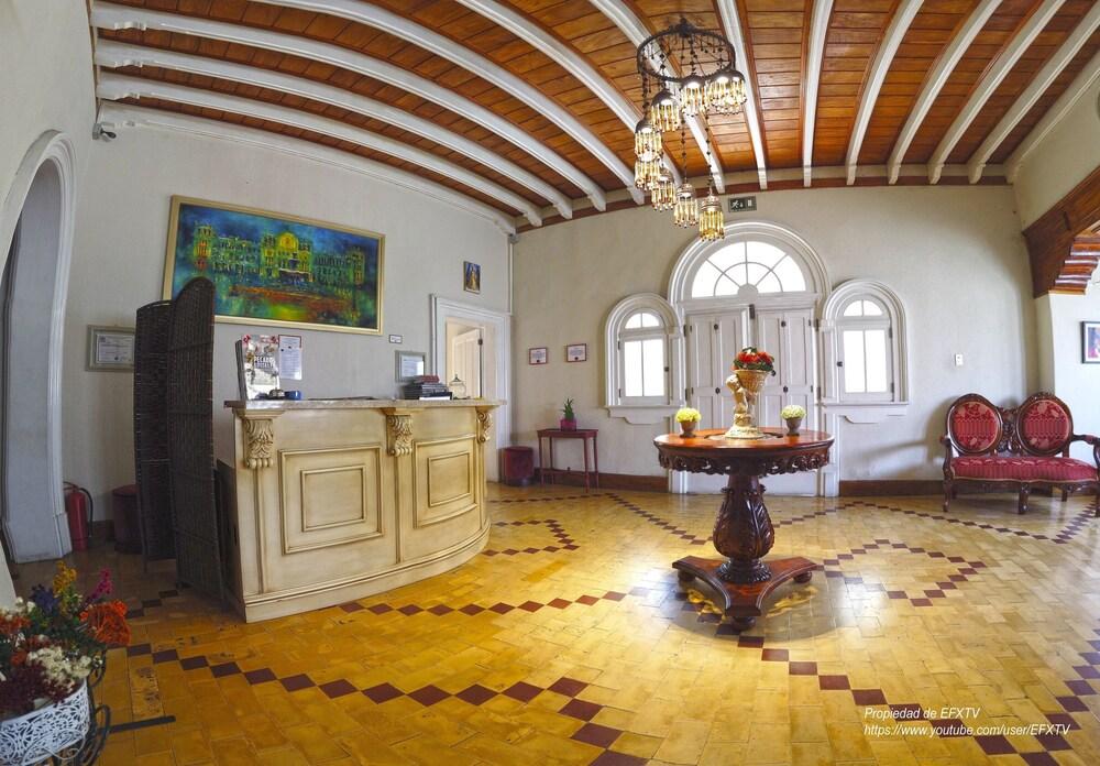 Palacio de Jocotenango Hotel Lobby