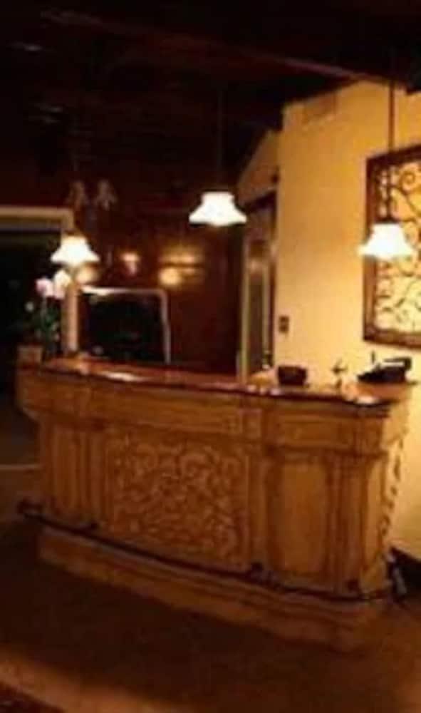 توسكان سبرينجز هوتل آند سبا منطقة الاستقبال