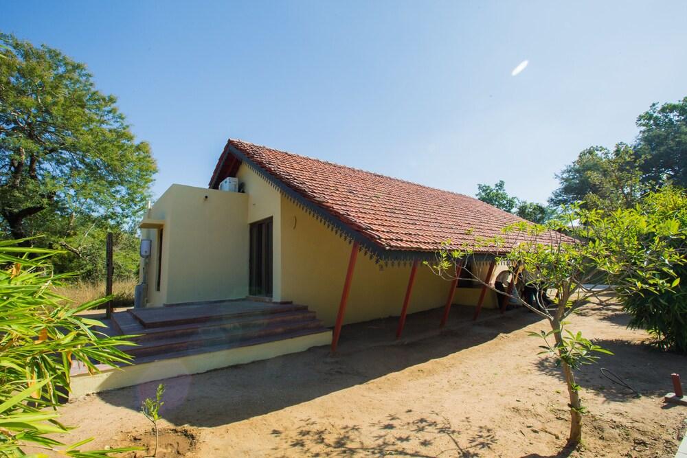 Vannraj Resort and Spa Exterior