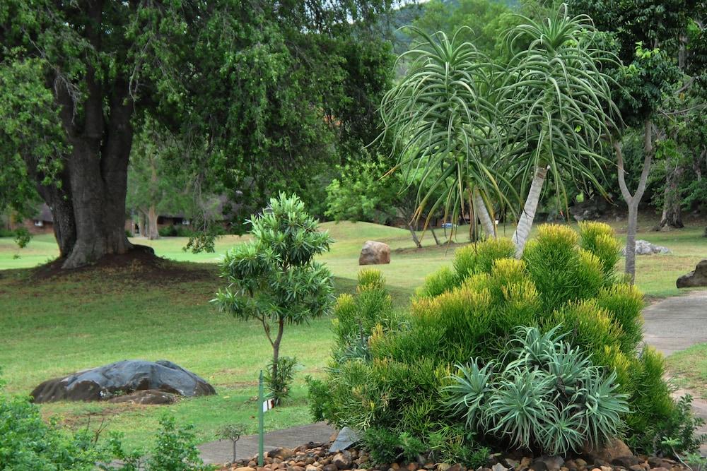 Kruger Park Lodge Unit 612 Property Grounds