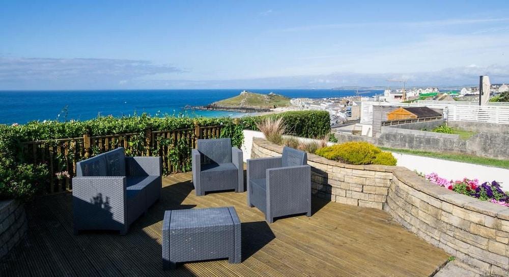 Atlantic Heights Luxury Guesthouse