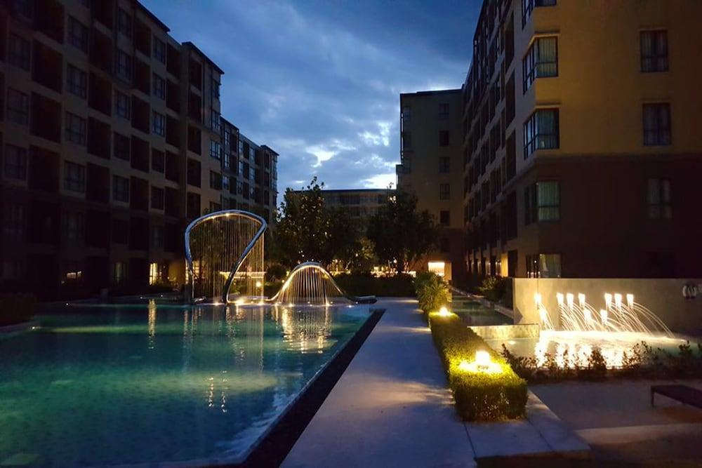 Rain by Lazy Sea Beach House Outdoor Pool
