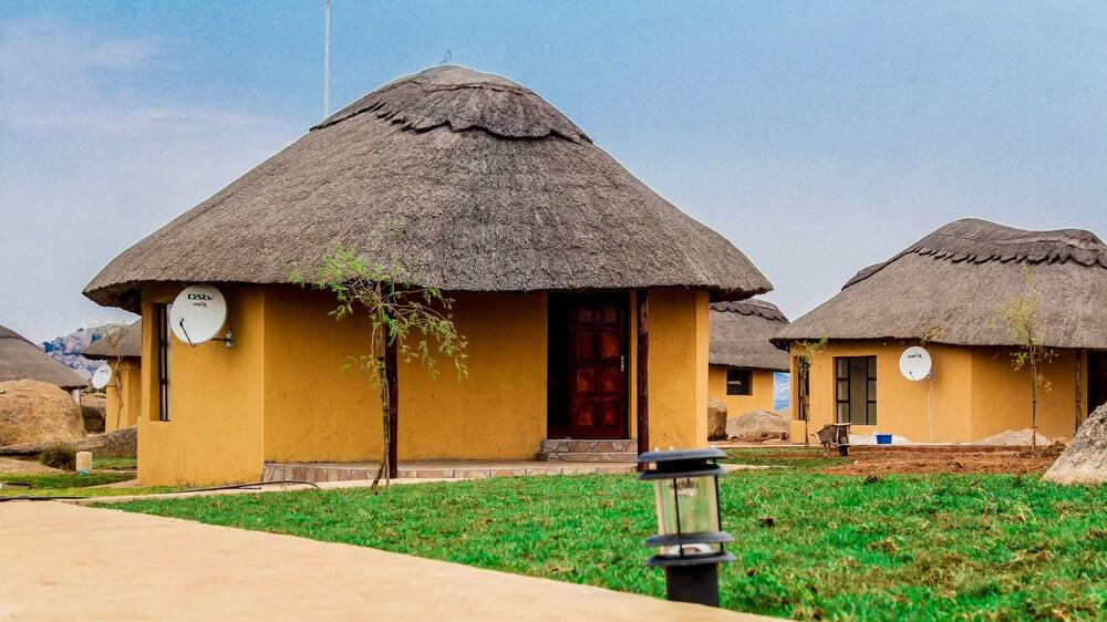 Sibebe Resort Exterior