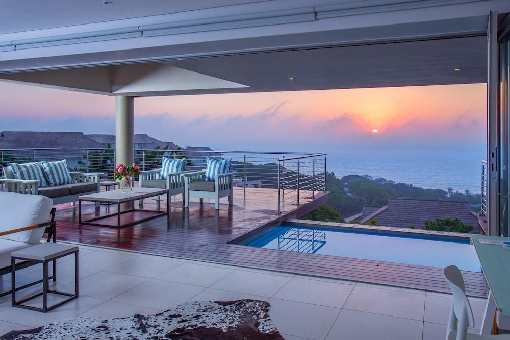 Evolved Luxury Accommodation Featured Image