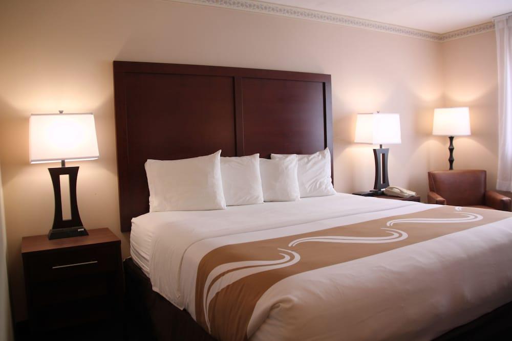 Quality Inn Cortland - University Area Room