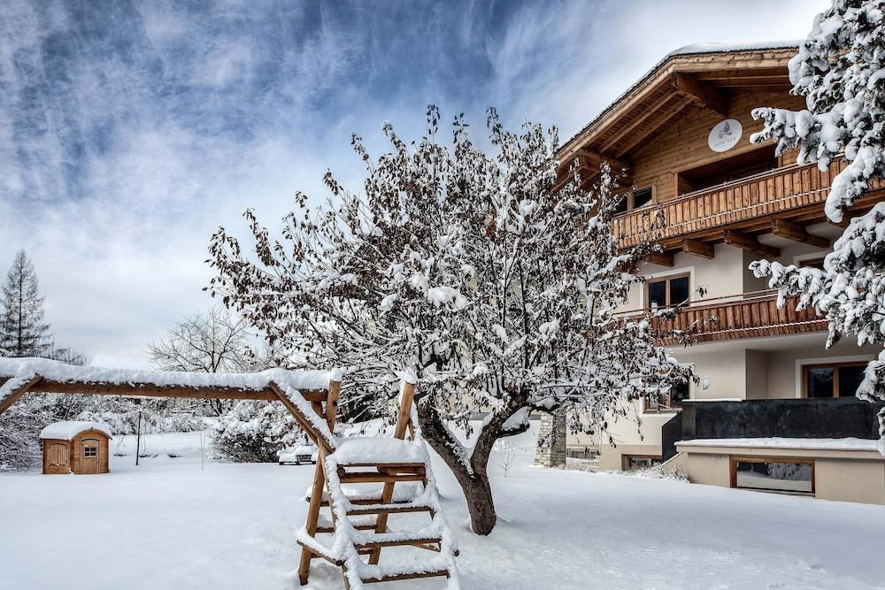 Alpine View Apartments