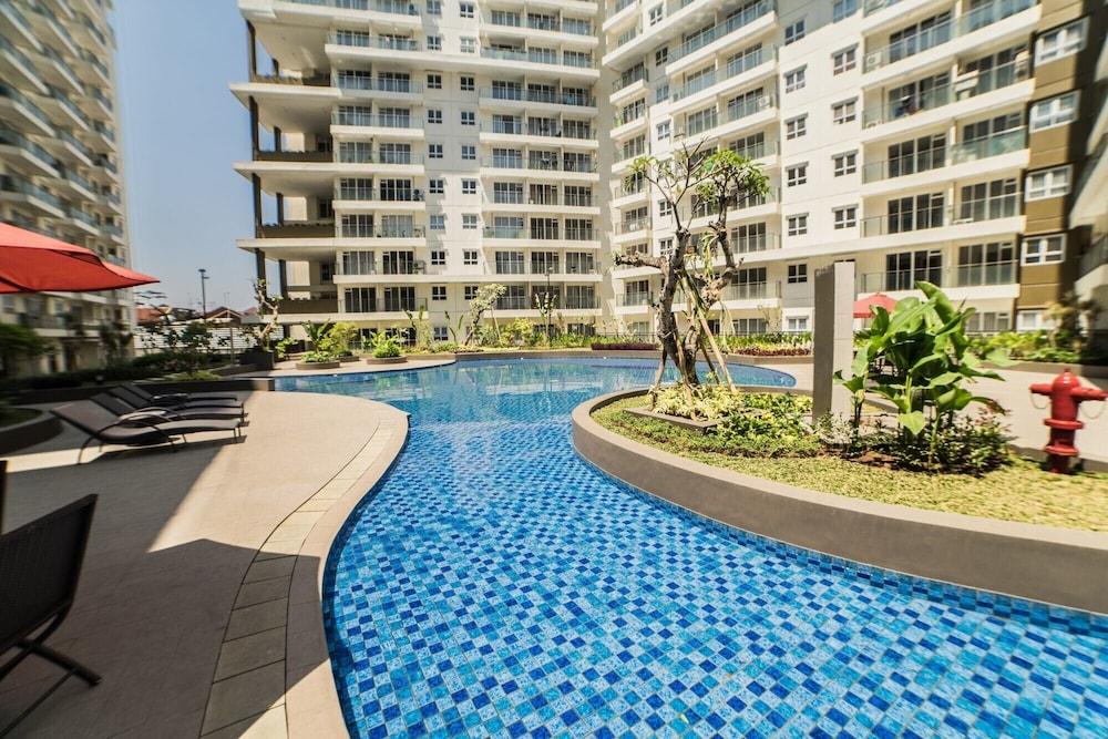 Elegant 2BR Gateway Pasteur Apartment near Exit Toll Pasteur