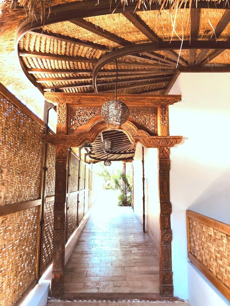Samba Villas Exterior detail