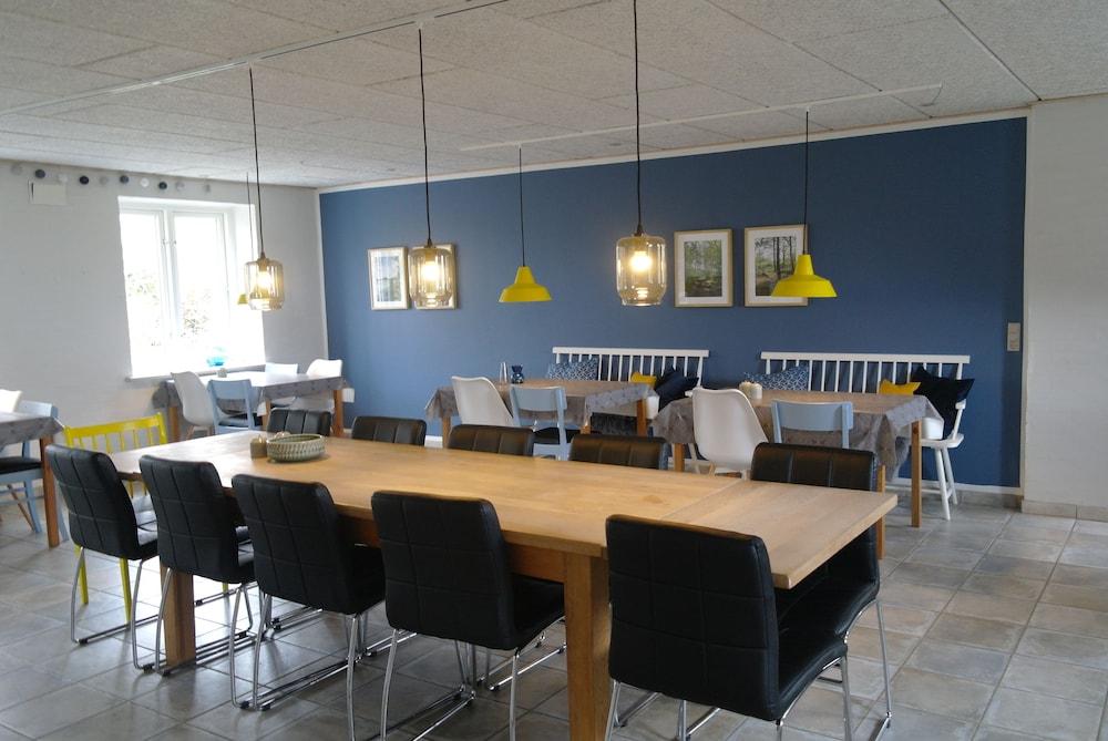 أجرفيج بد آند بريكفاست