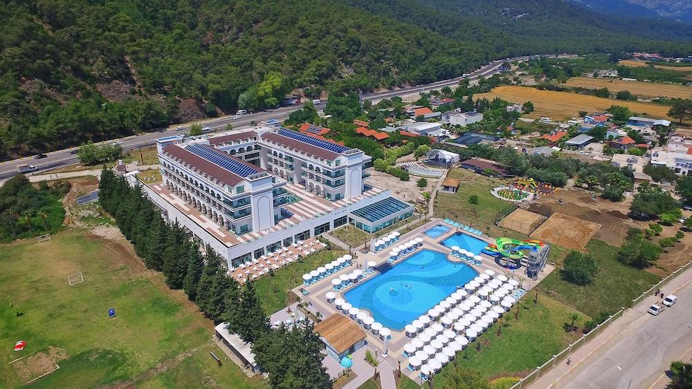 Dosinia Luxury Resort - All Inclusive Aerial View