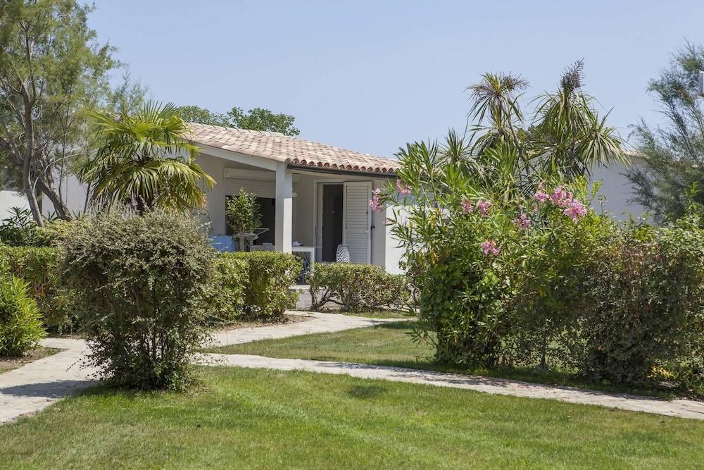 A Suara Property Grounds