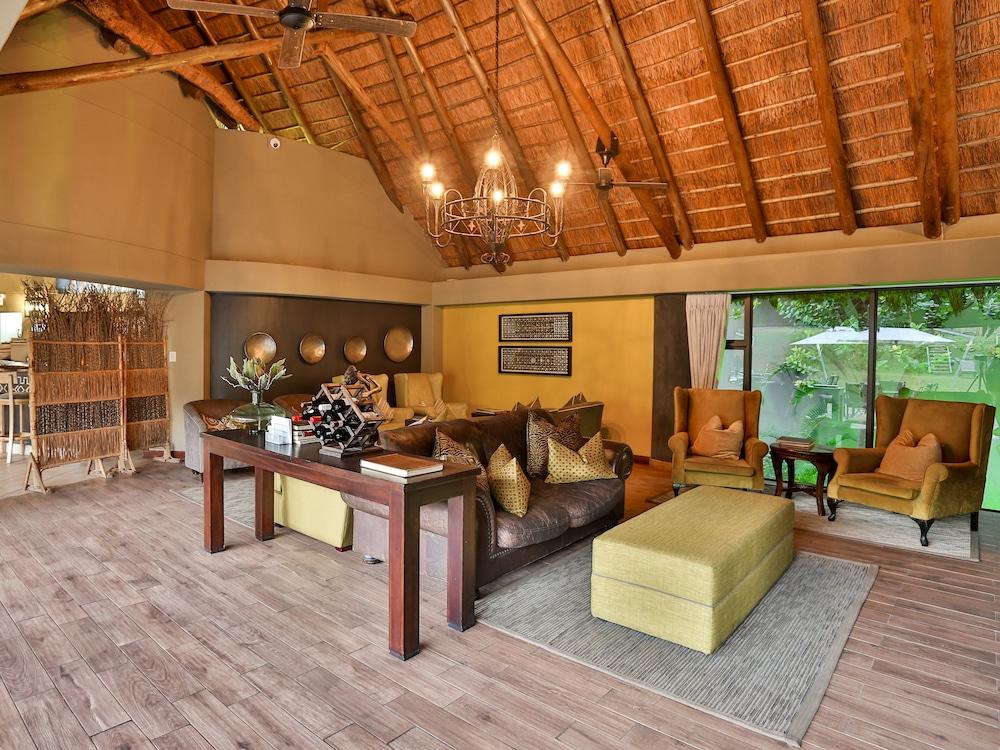Ivory Tree Game Lodge Lobby Sitting Area
