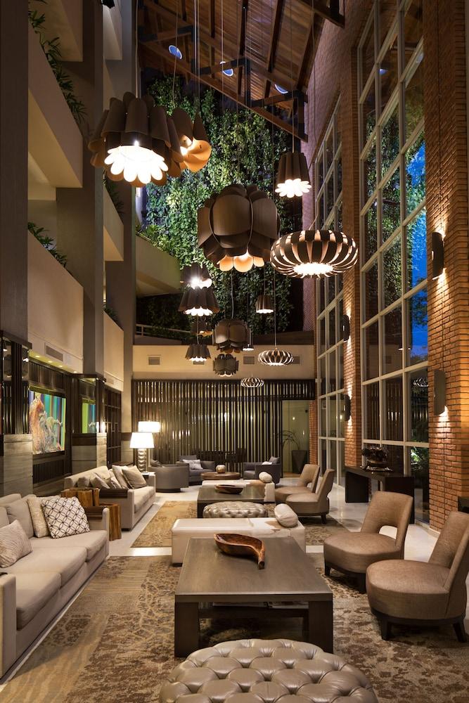 كامينو ريال هوتل منطقة الاستقبال