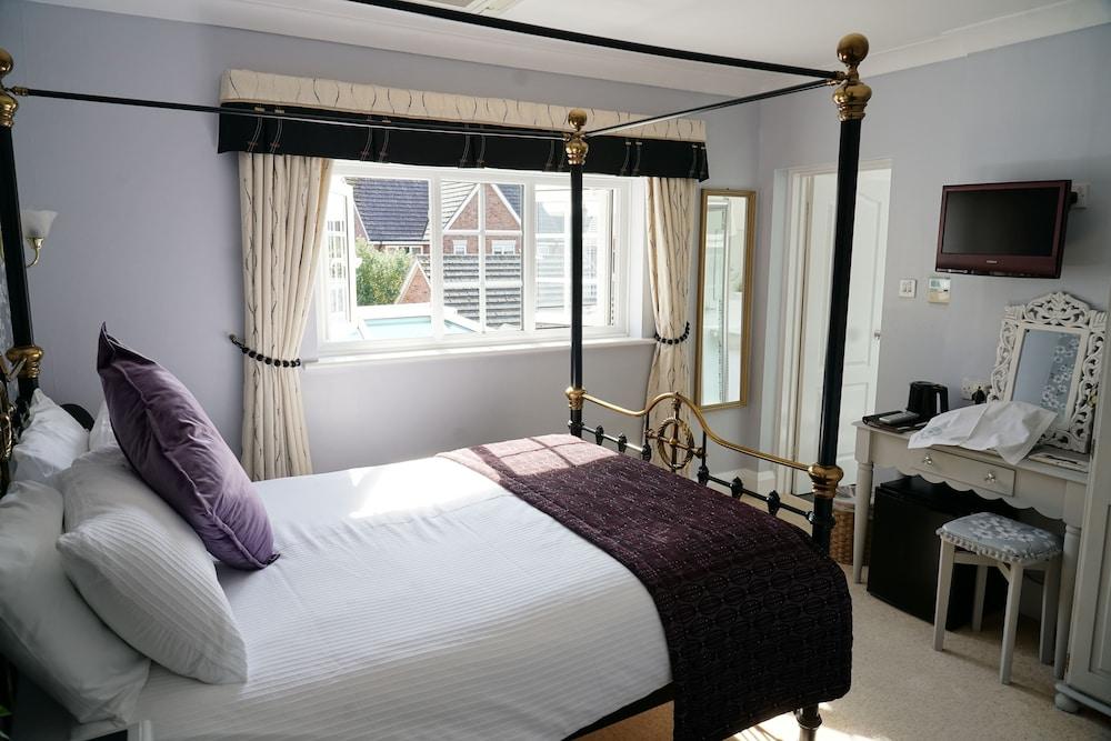White Sails Room