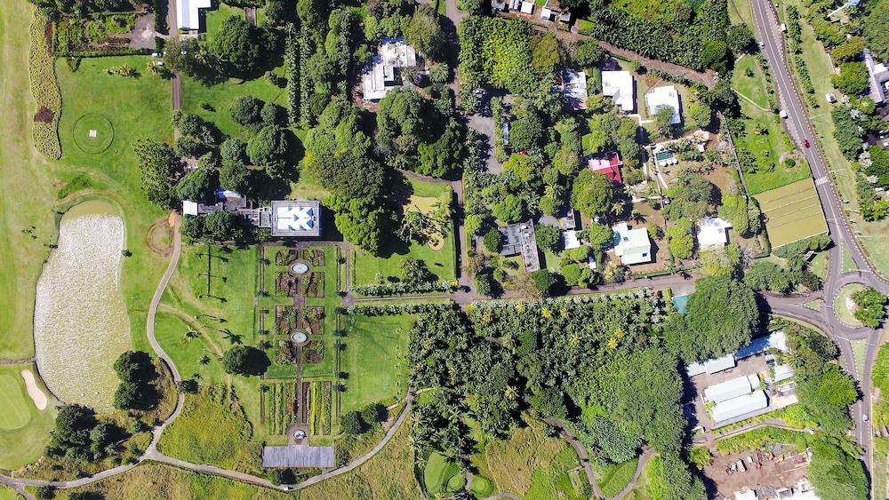 Kaz'alala Hosted B&B Aerial View