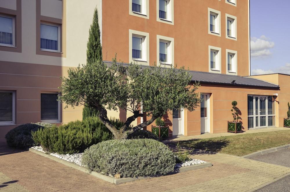 ميركيور ليون إيست تشابوني المنطقة الخارجية