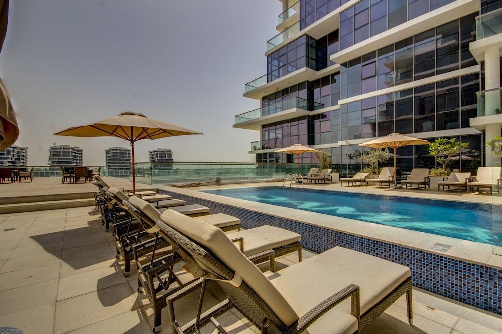 دي إتش إتش - داماك هيلز جولف فيستا أكويا حمام سباحة مكشوف
