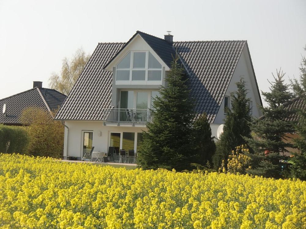 Modern Apartment in Beselin Near Rostock and Warnow