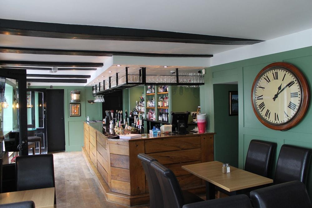 Jolly Sailor- Fish on the Quay Featured Image