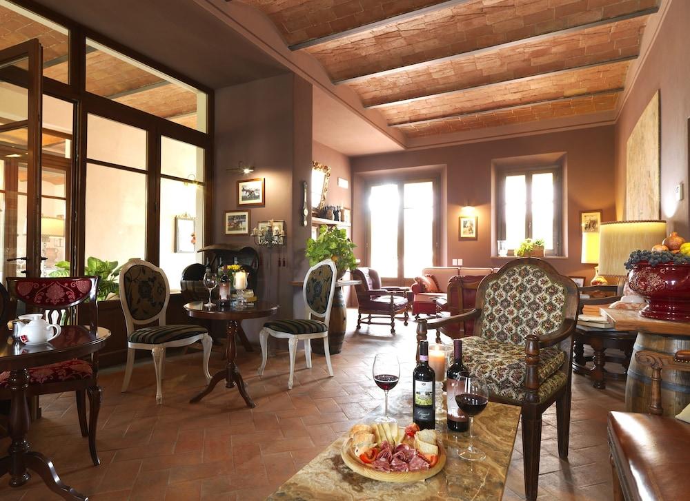 Agriturismo La Canonica Interior