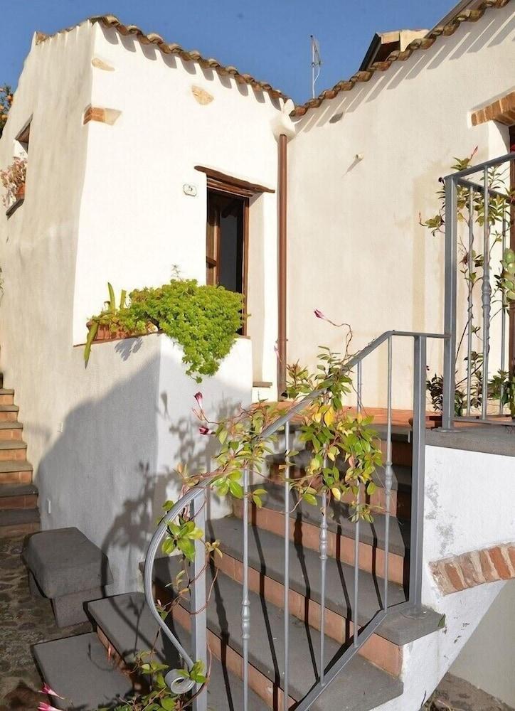 Antico Borgo Property Grounds