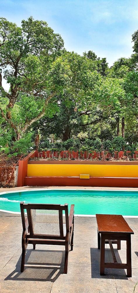 Vimal Holidays Resort
