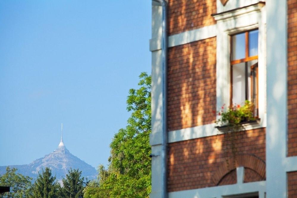 Pytloun Self Check-in Hotel Liberec Exterior