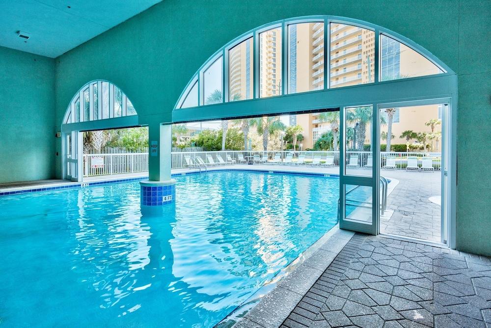 Celadon: Unit 102 by Forehand Rentals