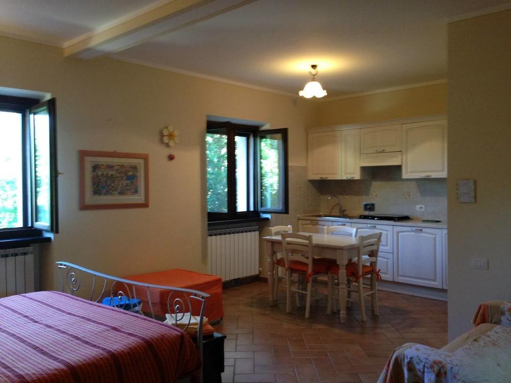 Agriturismo Zafferano e Dintorni Room