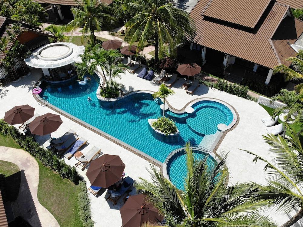 BLU PINE Villa & Pool Access Aerial View