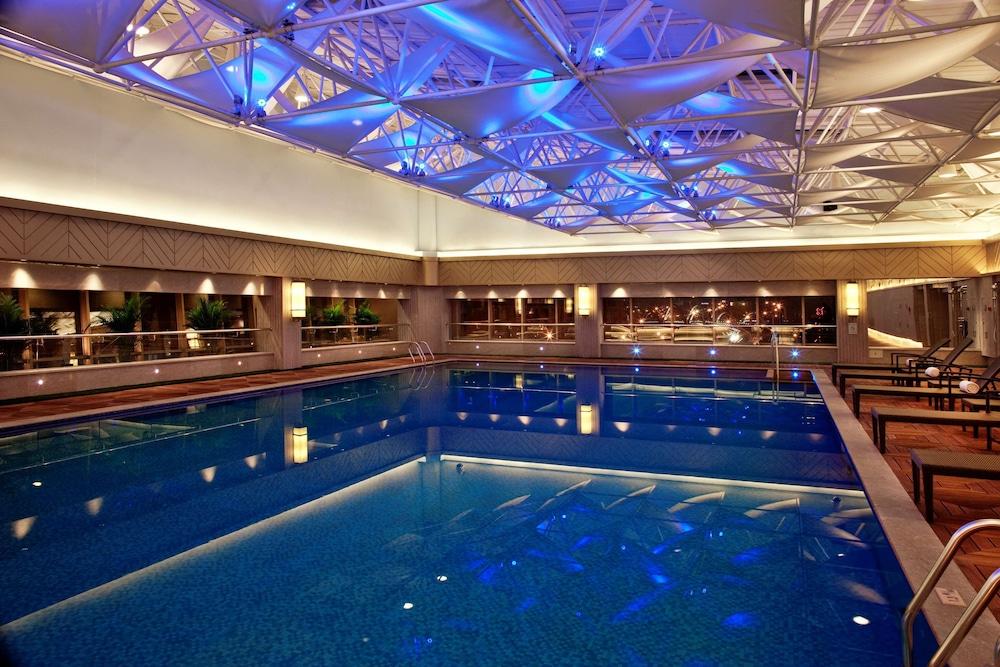 Radisson Tianjin Indoor Pool