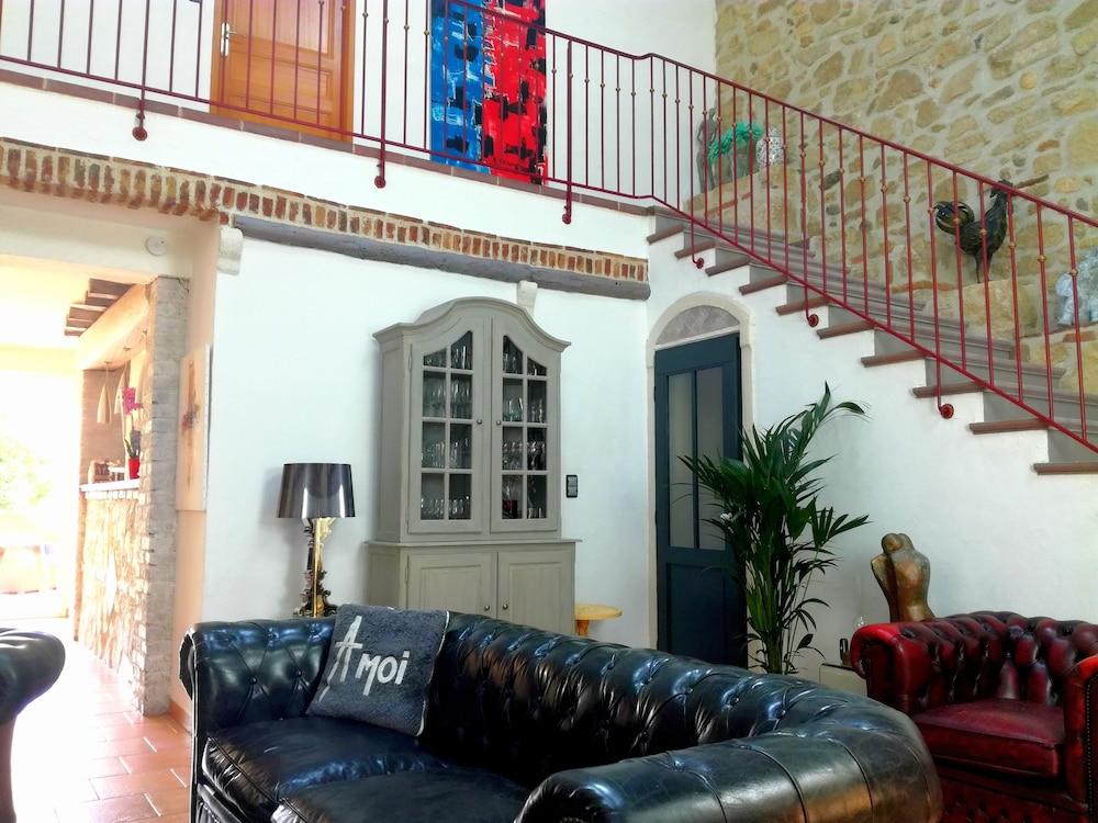 Villa Artemia