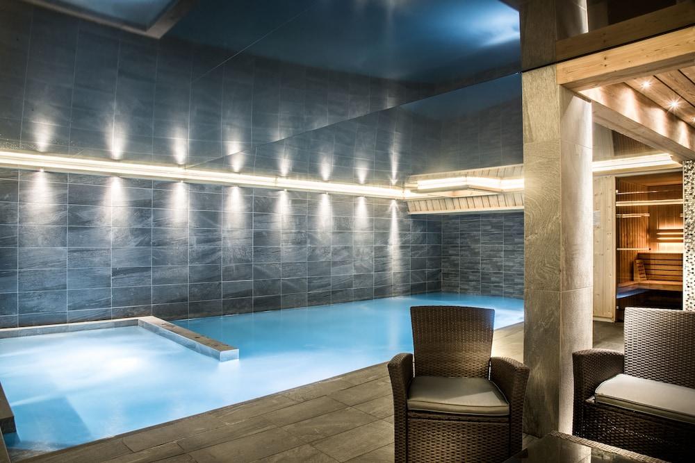 Résidence Les Cîmes Indoor Pool