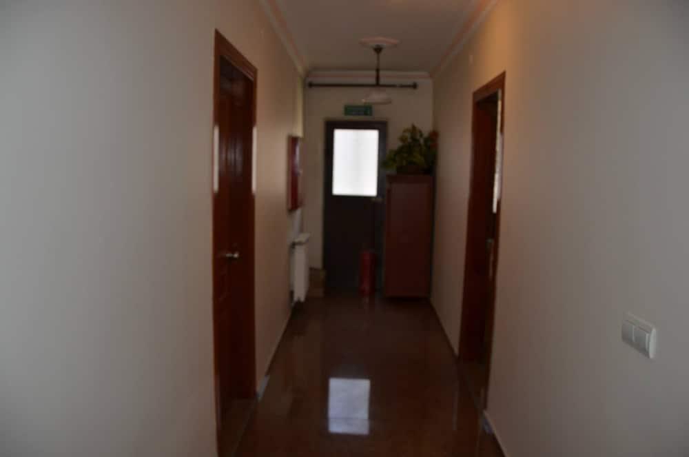 Sadikoglu Oteli Interior