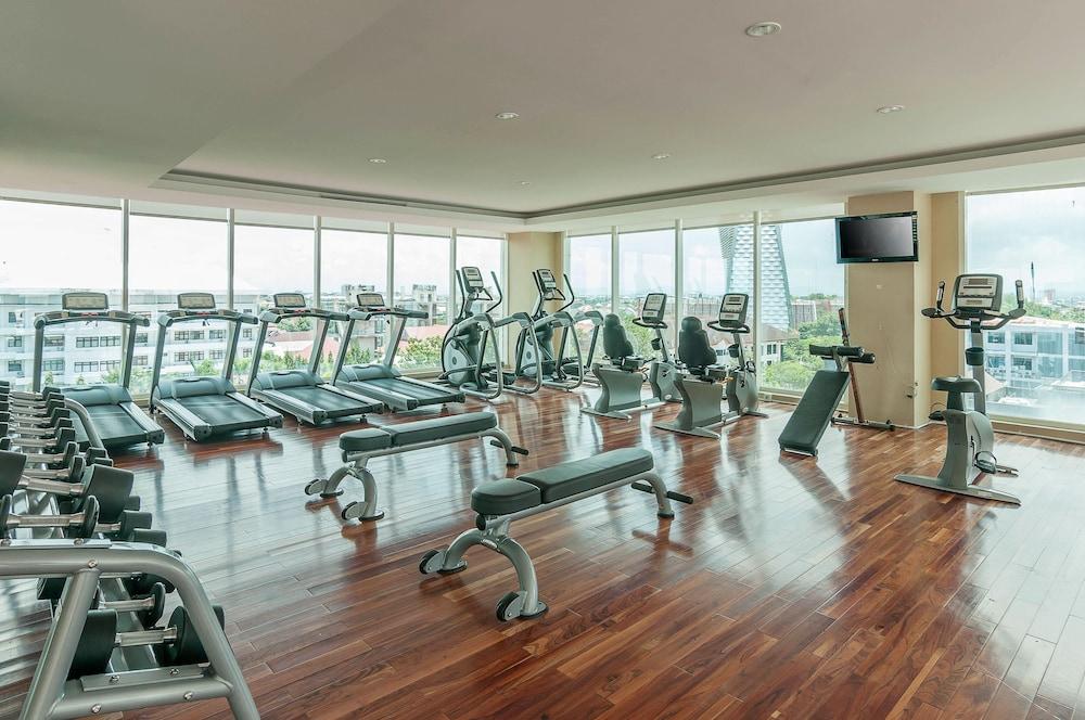 Claro Makassar Gym