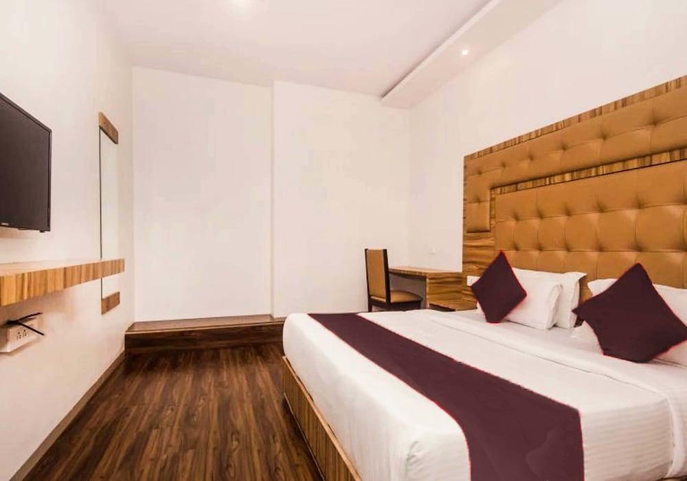 BKC Grand Room