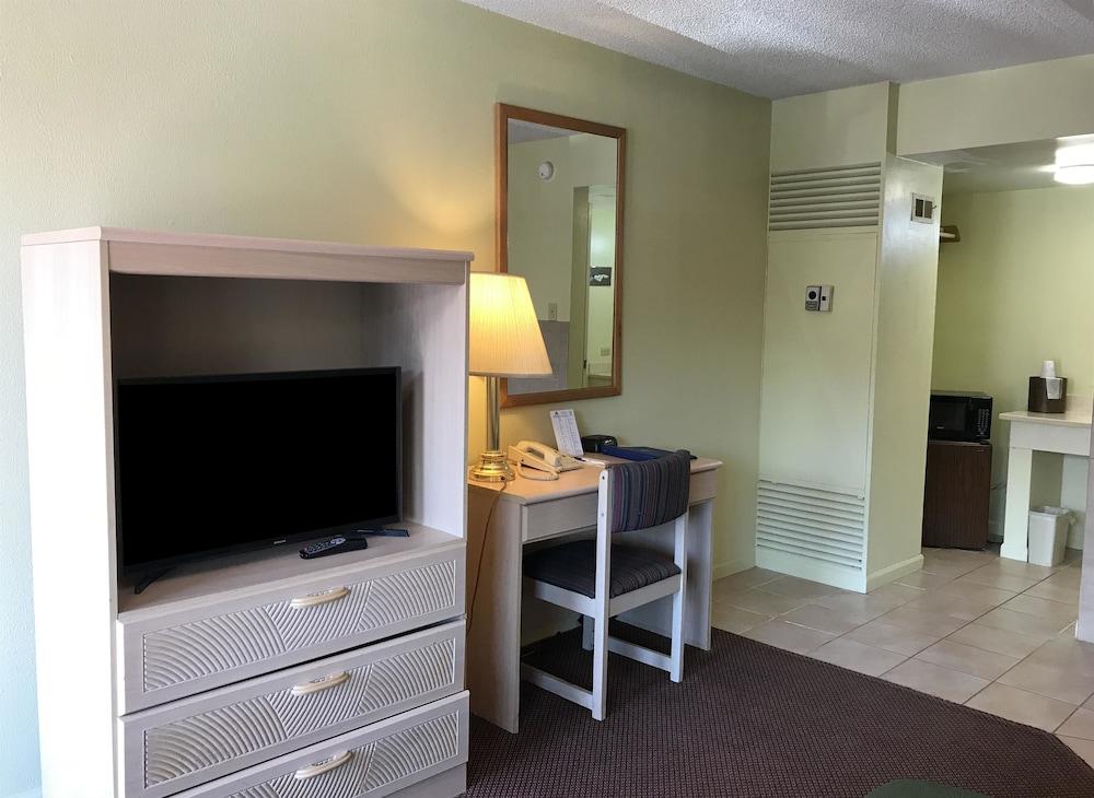 FairBridge Inn Express, Barrington Spa